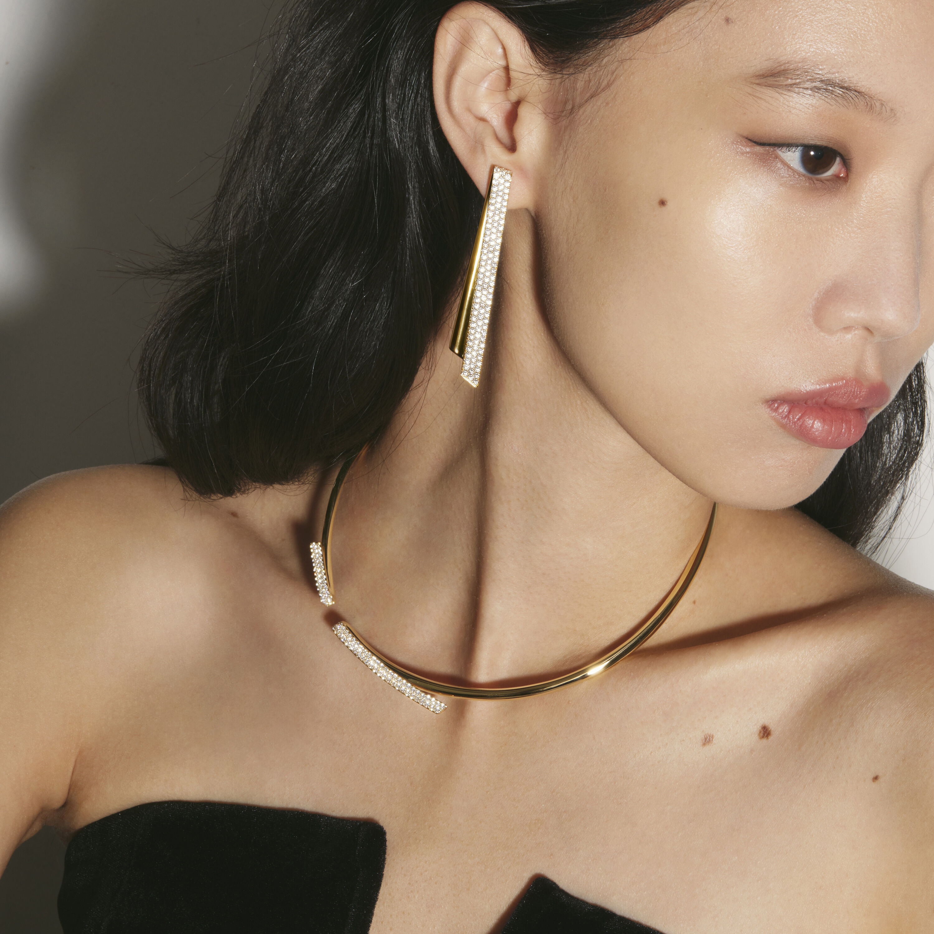 INSIDE/OUT Flip 钻石项链, 18K 黄金, large