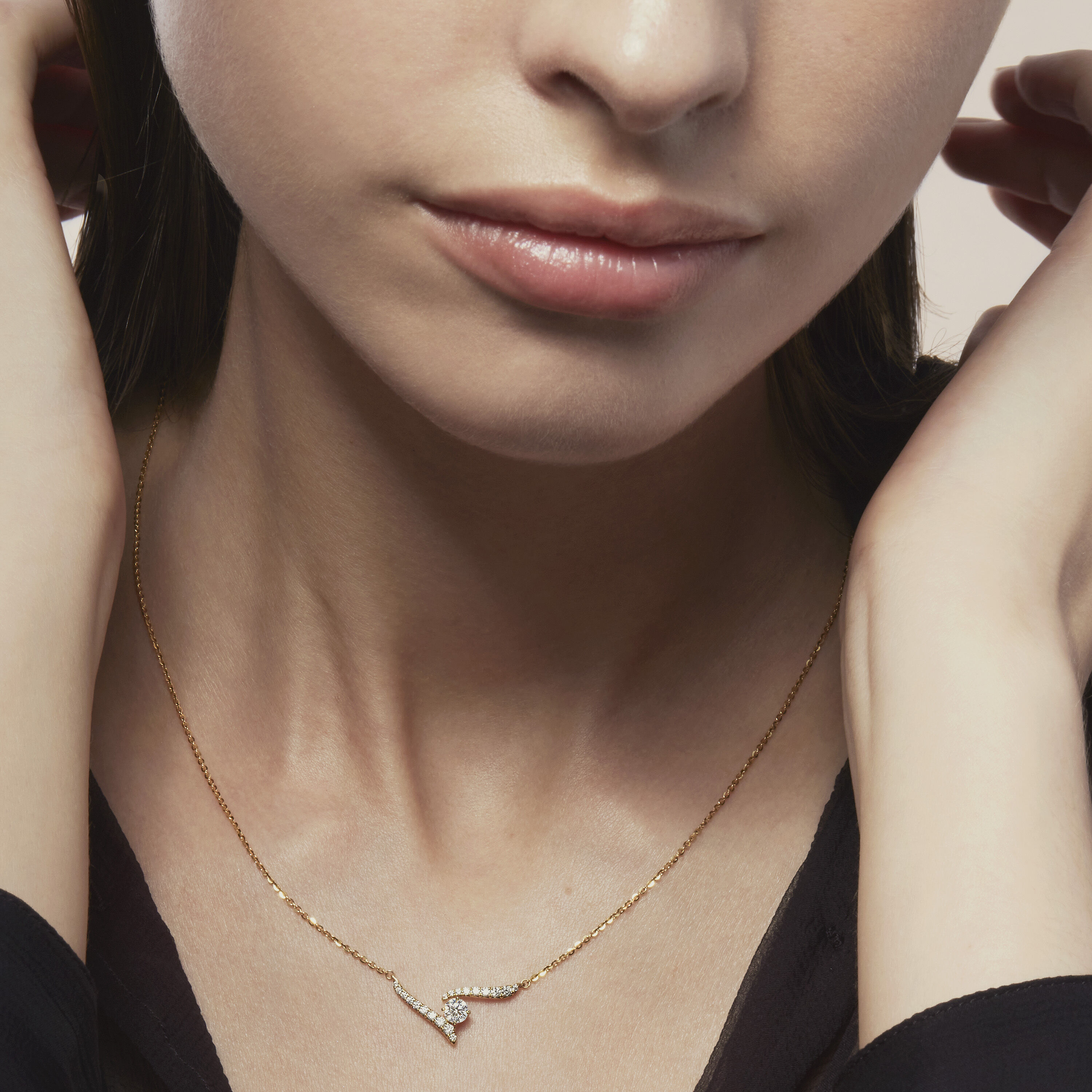 Vela Crossover 钻石项链, 18K 玫瑰金, large