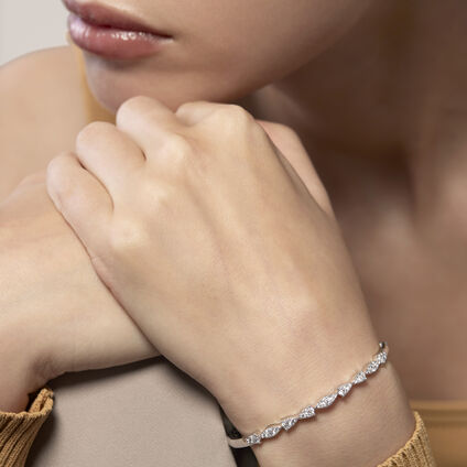Aerial Dewdrop Bangle, 18K Rose Gold, large