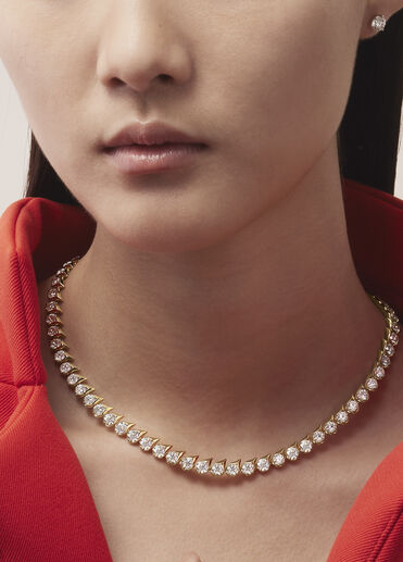 LU Droplet Uniform 钻石项链, 18K 白金 LU Droplet Uniform 钻石项链, 18K 白金, large