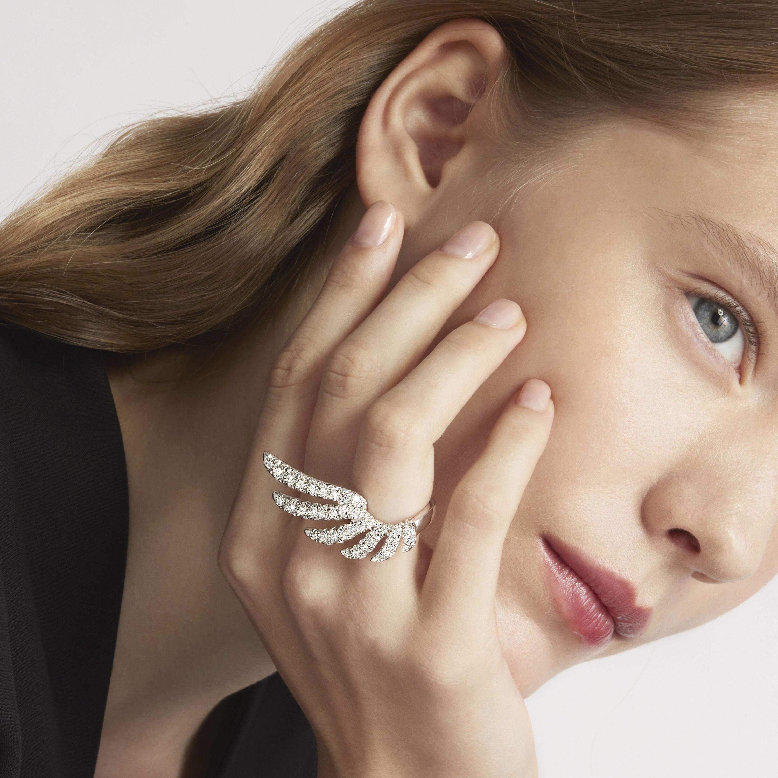 VELA系列法式切割密镶钻石戒指, 18K 黄金, large