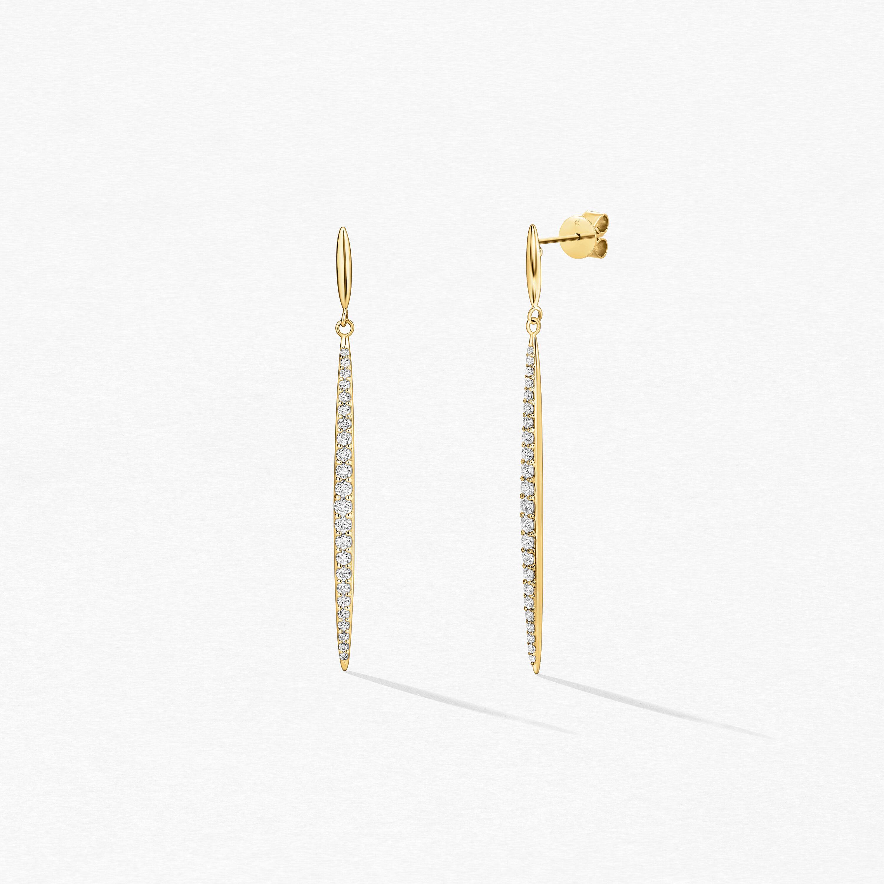 HOF Classic Stiletto Earrings, 18K 黄金, large