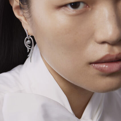 VELA Twisted Drop 钻石耳环 (小), 18K 白金, large