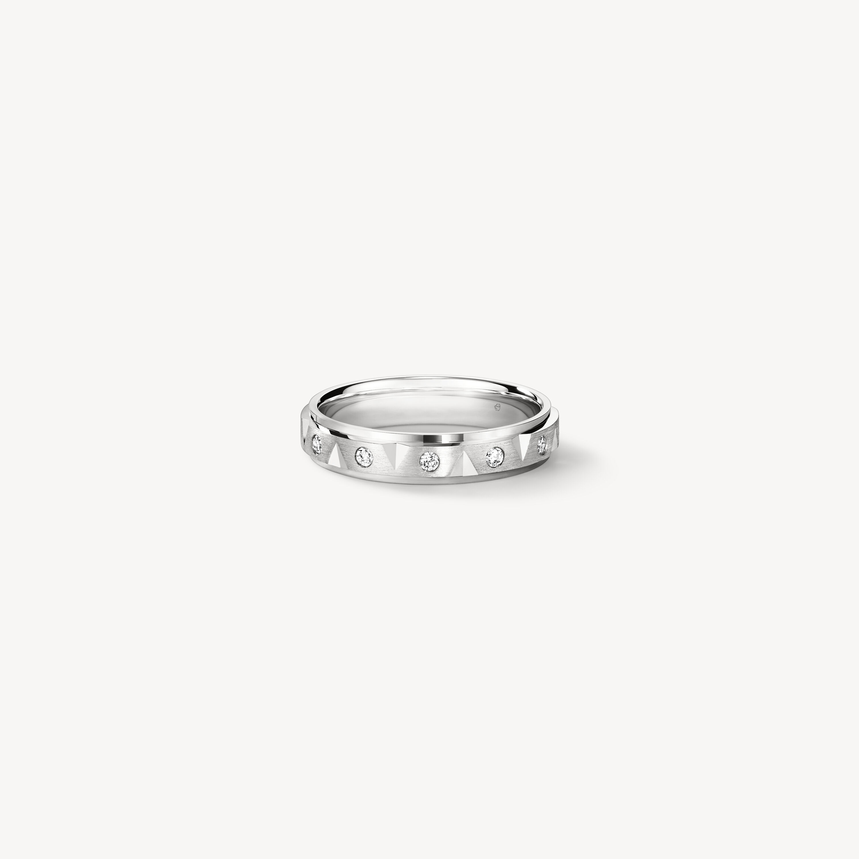 Love Chevron Eternity 结婚对戒 , 铂金, large