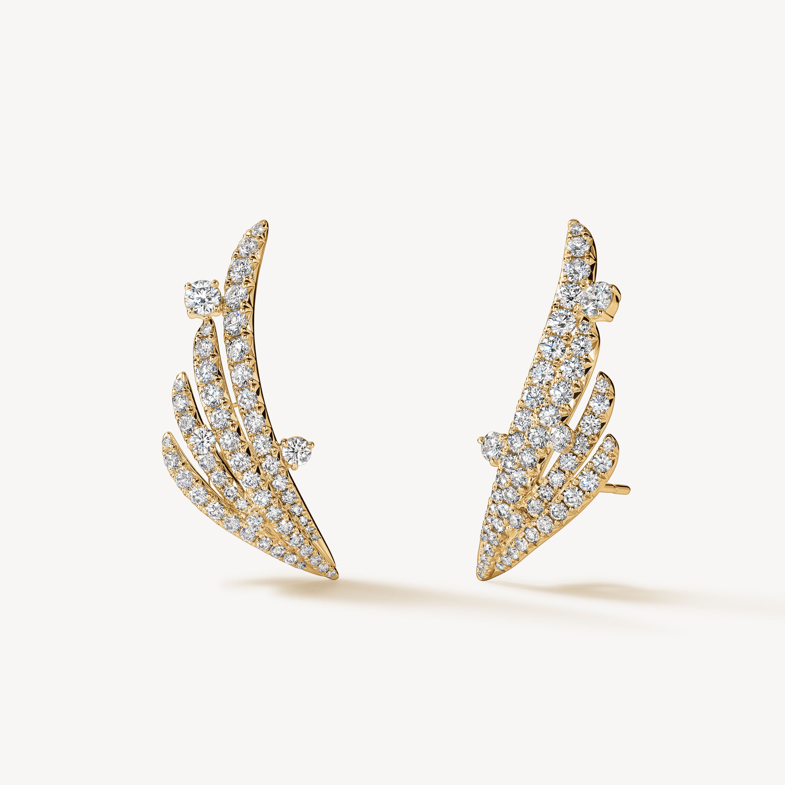 VELA系列法式切割密镶悬浮爬耳式钻石耳环, 18K 黄金, large