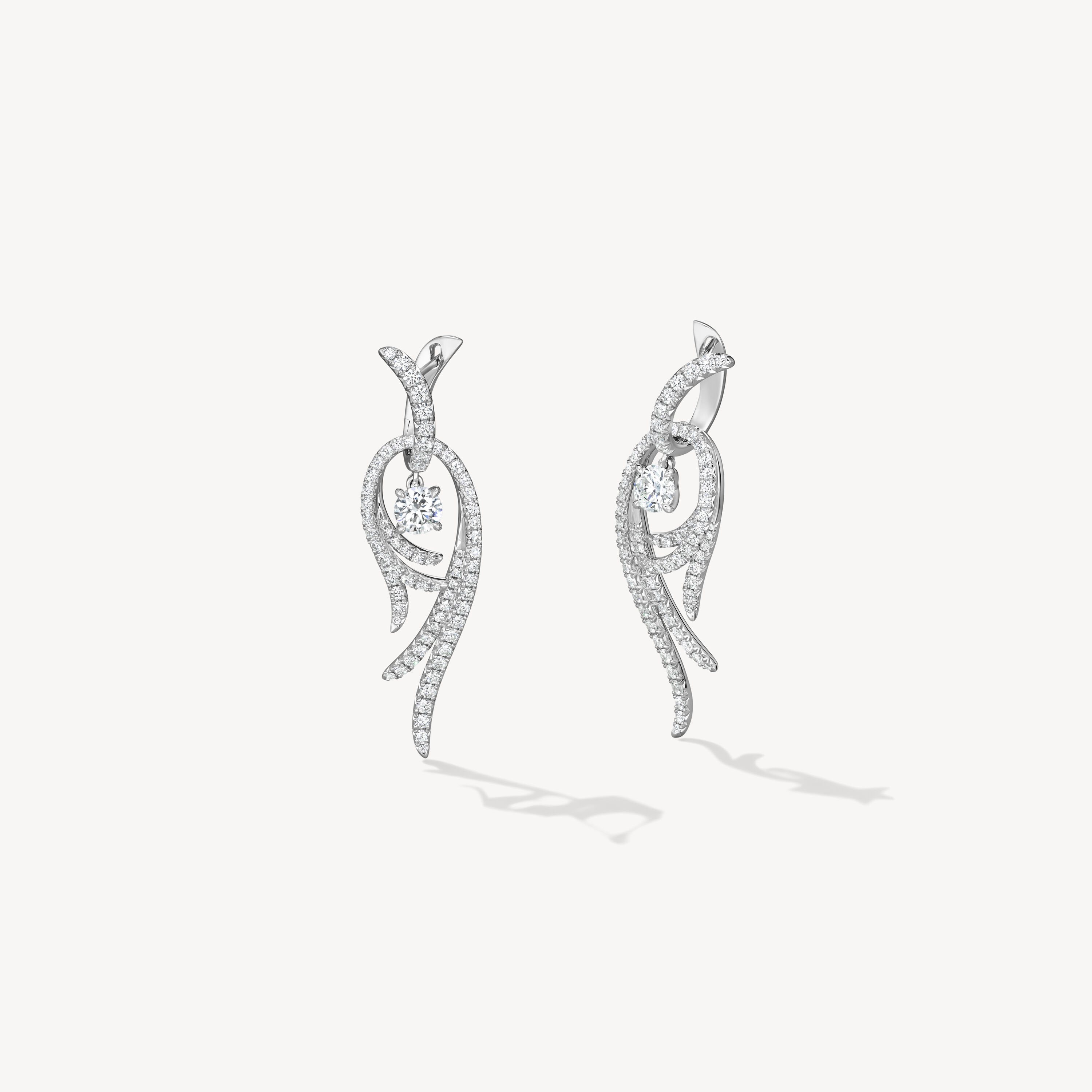 VELA Twisted Drop 钻石耳环 (小), 18K 白金, large