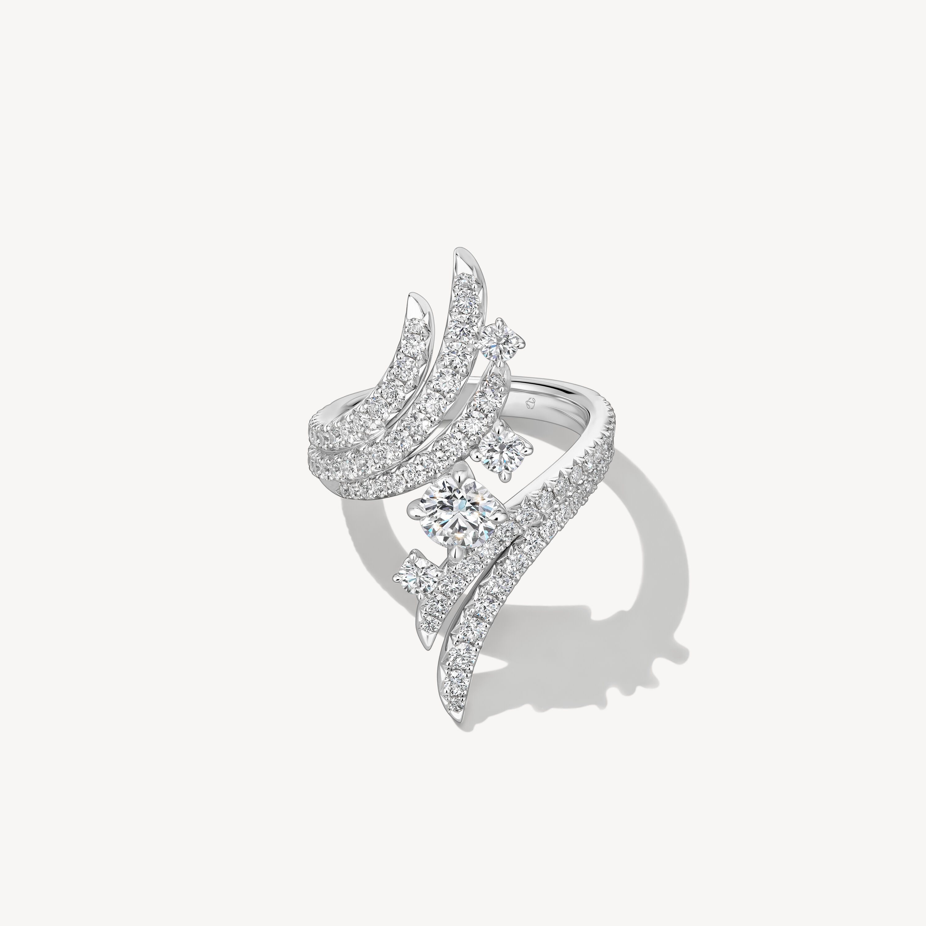 VELA Bypass Cocktail钻石戒指, 18K 白金, large